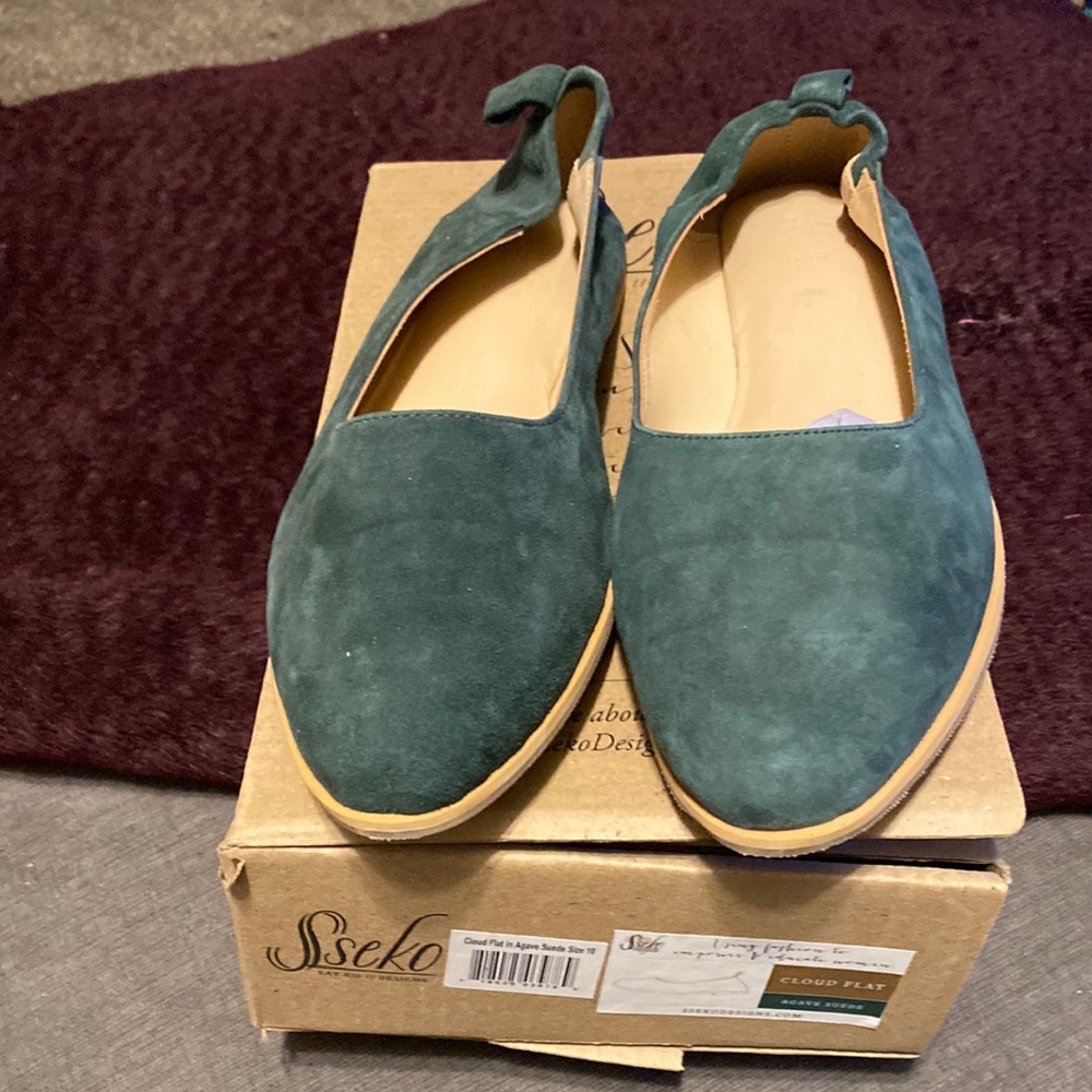 Sseko Cloud Flat NIB Size 10